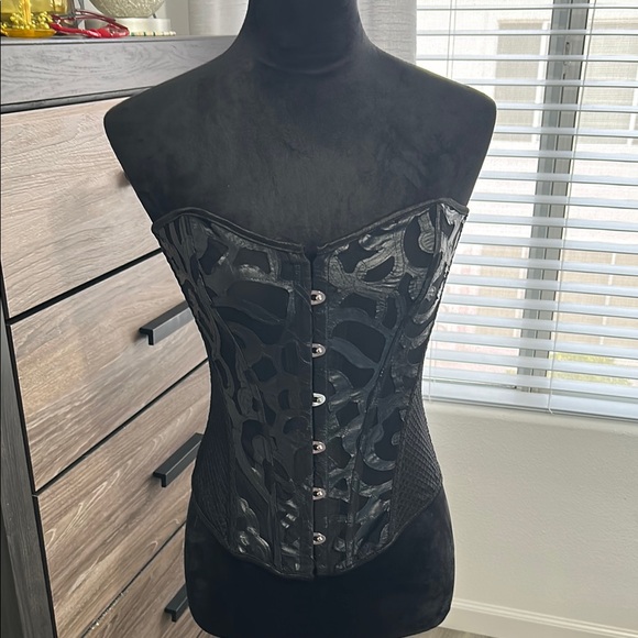 NEW - Picture 1 of 5
